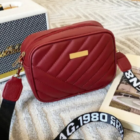Luxury Women’s Crossbody Bag – Medium PU Leather Handbag